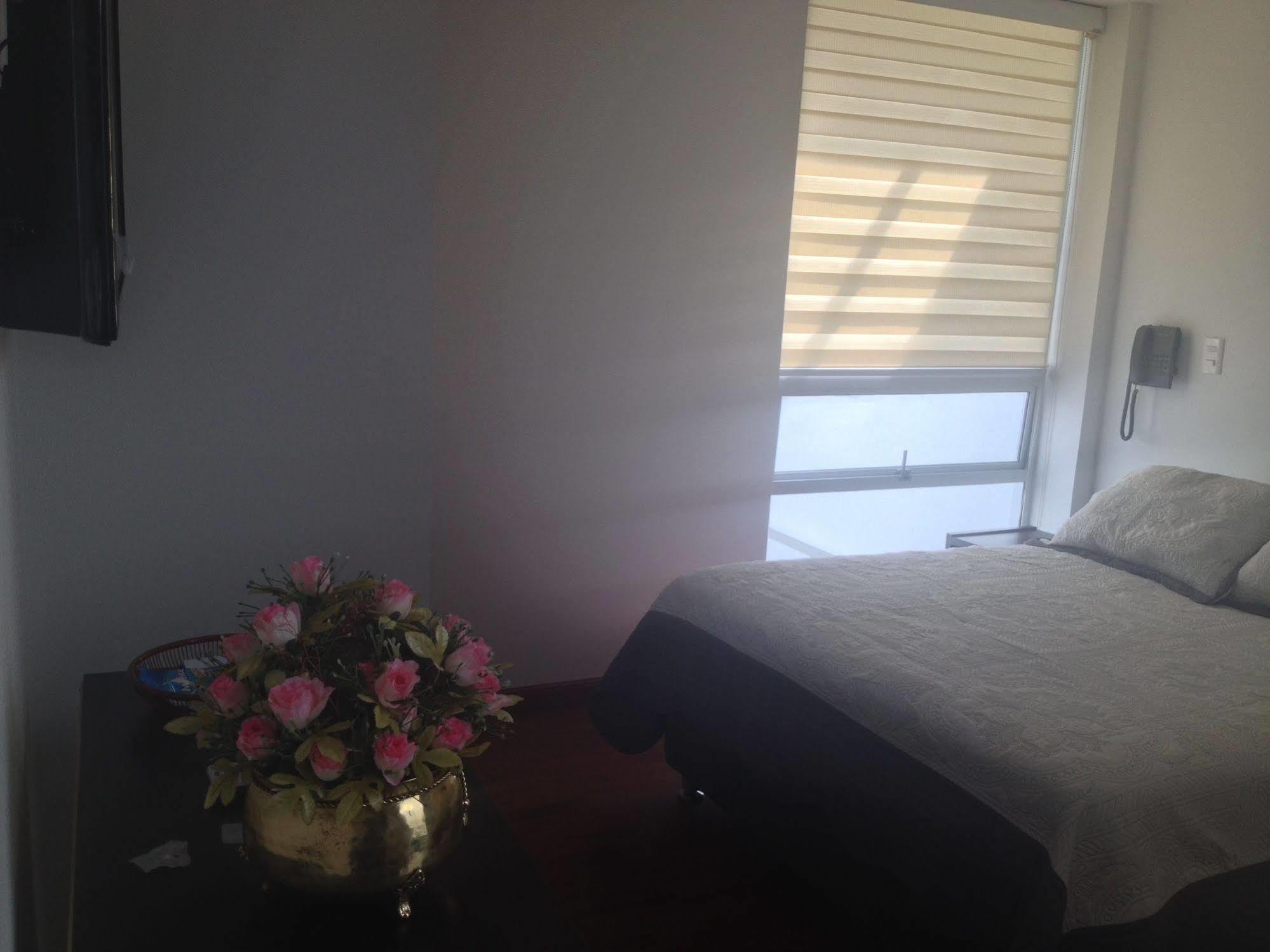Hotel Parque Santander Tunja Exterior photo
